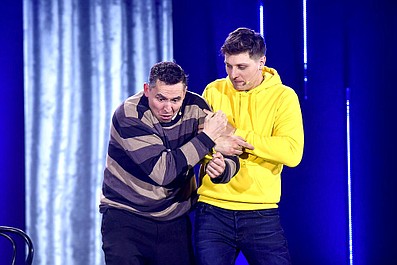 Mazurska Noc Kabaretowa: Rejs miłości (2)