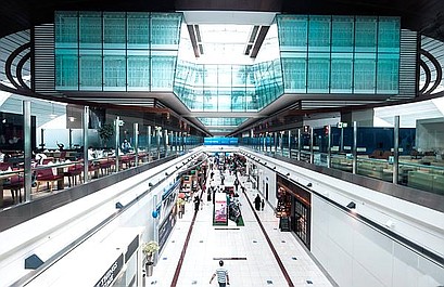 Megalotnisko w Dubaju: Na alarm (9)