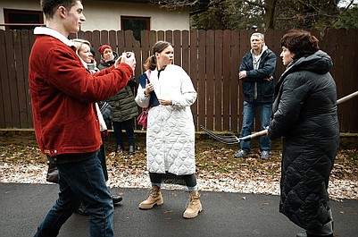 Miasteczka. Nie ufaj nikomu (12)