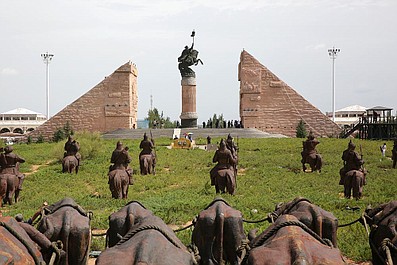 Mongolia Czyngis-chana: Początki Mongołów (1)