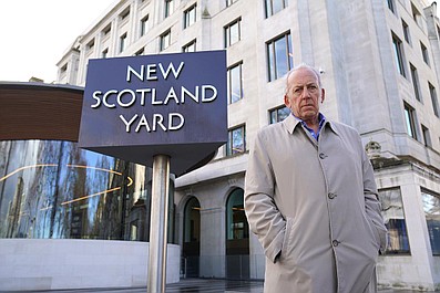 Z akt Scotland Yardu (1)