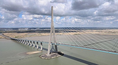 Niezwykłe konstrukcje (3)