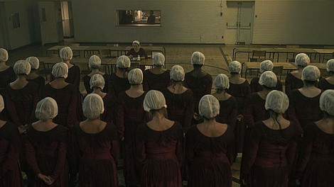 Opowieść podręcznej 2: First Blood (6)