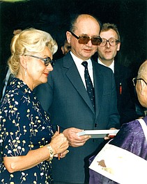 Pierwsze damy PRL: Wanda Wilkomirska i Elzbieta Kepinska