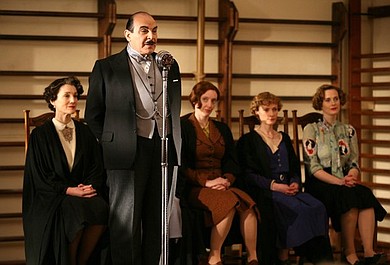 Poirot: Kot wśród gołębi