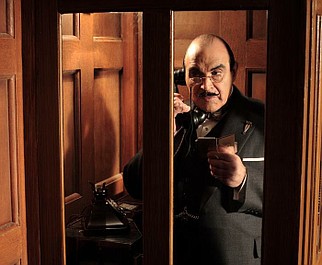 Poirot: Samotny dom (1)