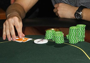 Poker: Turniej Alpha8