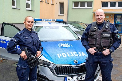 Policjanci z sąsiedztwa 3 (8)