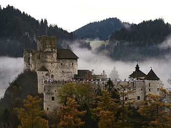 Polska z góry. Zamki, dworki, pałace: Wielkopolskie rezydencje (7/12)