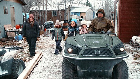 Przetrwanie w kanadyjskiej dziczy: Śnieg to skarb (3)