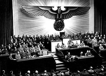 Punkty zwrotne II wojny światowej: Przed burzą (1)
