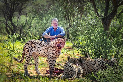 Rodzina gepardów i ja (1)
