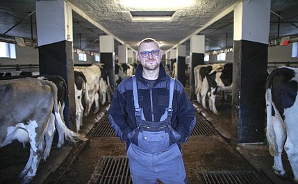 Rolnicy - Tak się żyje u nas na wsi (131)