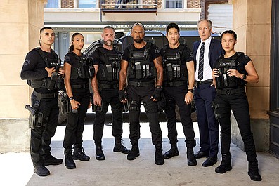S.W.A.T. 8 (2/22)