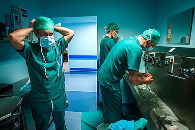 Sala operacyjna: Guz piersi to nie wyrok (10)