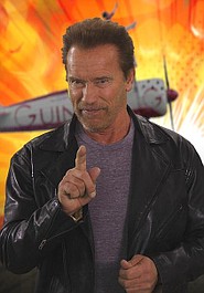 Schwarzenegger i kaskaderzy (3)