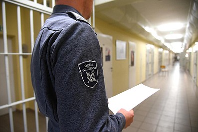 Służba więzienna 2 (2/8)