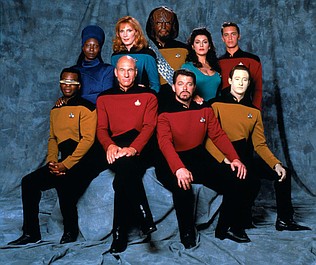 Star Trek: Następne pokolenie: Rodzina (2)