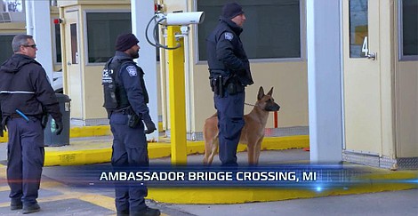 Straż graniczna: USA 2 (13)