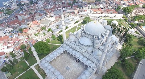 Święte miejsca pięciu religii: Świątynia i synagogi (2)