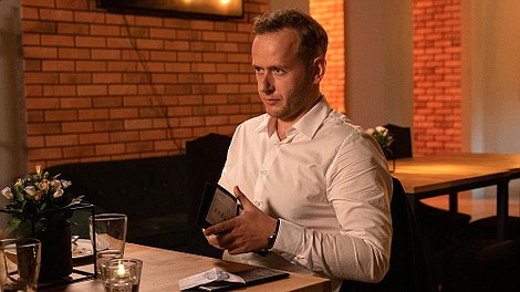 Tajemnice miłości: Rodzinne zdjęcia (57/68)