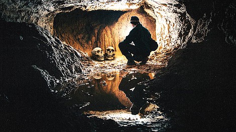 Tajemnice skryte w mroku: Wieża czaszek (2)