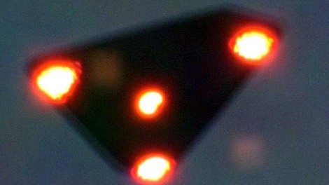 Tajne akta UFO: nowe otwarcie: Belgijska gorączka UFO (6)