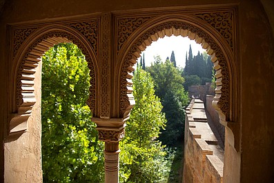 Widoki z raju. Kultura ogrodowa w świecie islamu: Al-Andalus. Dziedzictwo Maurów (4)