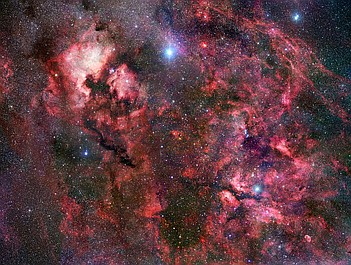 Wszechświat 4: W poszukiwaniu kosmicznych gromad (11)
