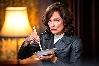 Zagadki kryminalne nowej panny Fisher 2: Krwawe wesele (3)