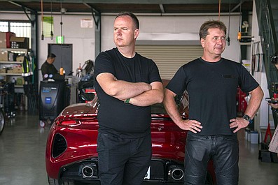 Zawodowi handlarze (1/12)