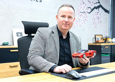 Zawodowi handlarze (13/16)