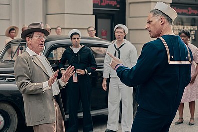 Życie, Larry i pogoń za nieszczęściem (3)