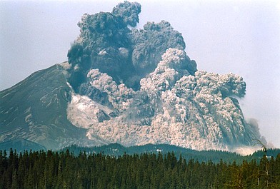 Życie pod wulkanem: Bromo - święty wulkan na Jawie (7)