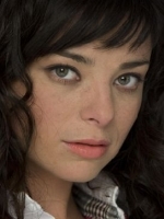 Violeta Isfel