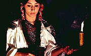 Zaklęty dwór: Cień starościca (1/7)
